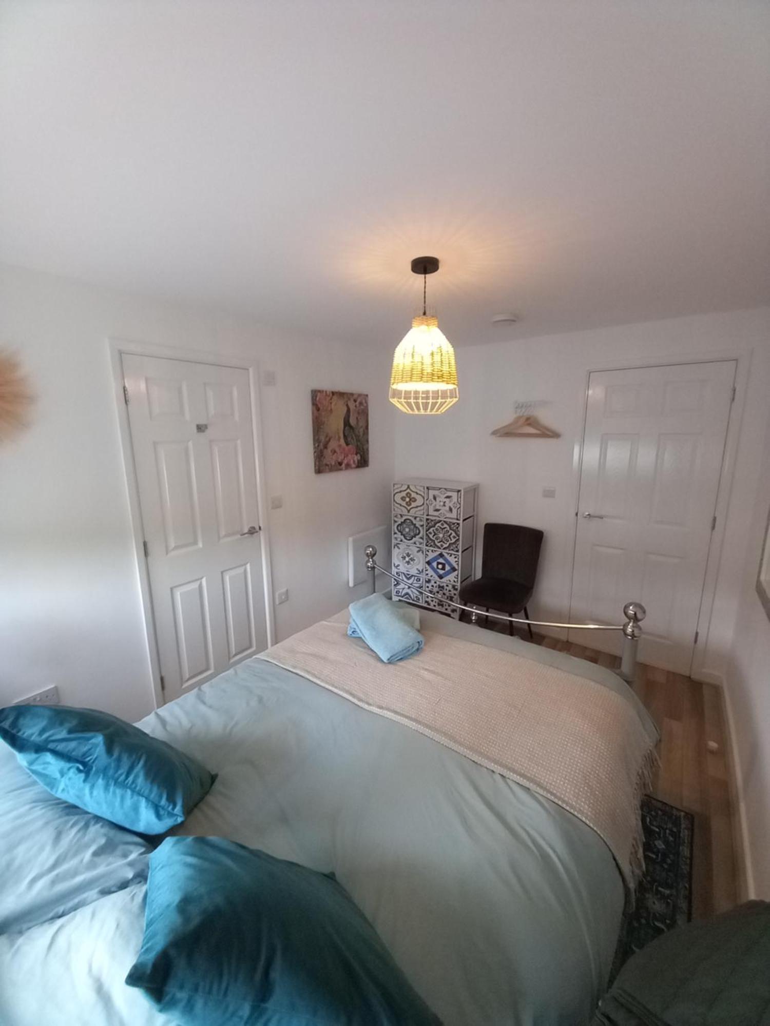 Laurel Apartment بورتون أُنذ ووتر المظهر الخارجي الصورة