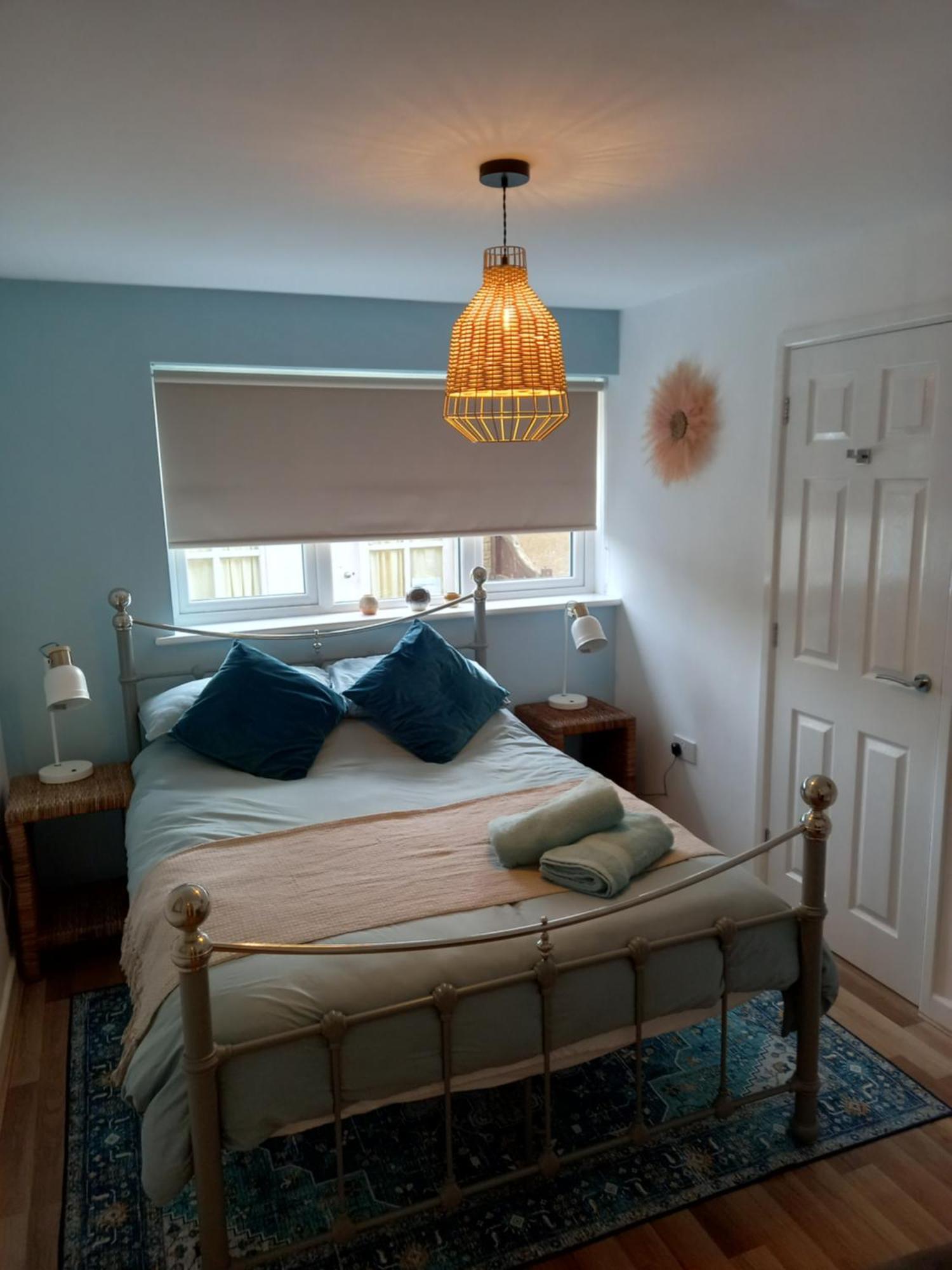 Laurel Apartment بورتون أُنذ ووتر المظهر الخارجي الصورة